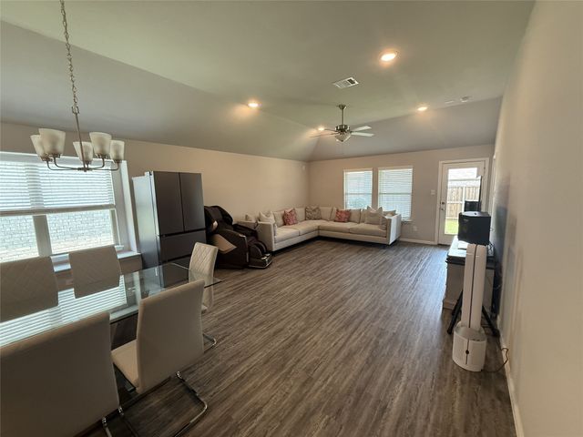 8932 Lantana Meadow Drive, Fort Worth, TX 76131