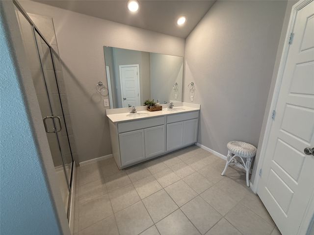 8932 Lantana Meadow Drive, Fort Worth, TX 76131