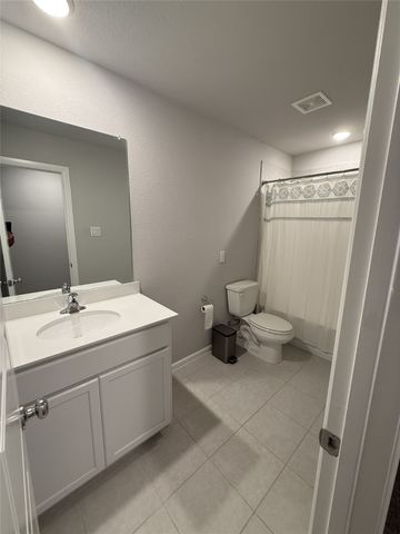8932 Lantana Meadow Drive, Fort Worth, TX 76131