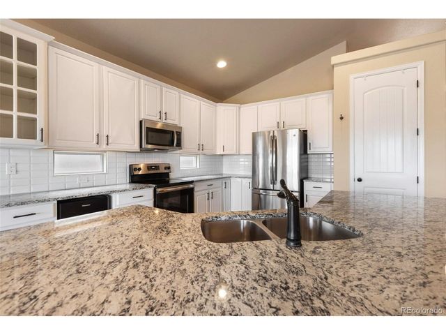 7492 Bigtooth Maple Dr, Colorado Springs, CO 80925