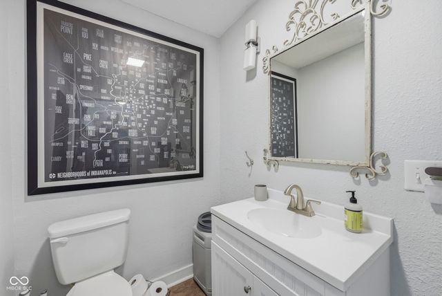 614 E 33rd Street, Indianapolis, IN 46205