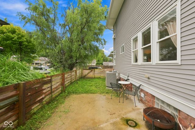 614 E 33rd Street, Indianapolis, IN 46205