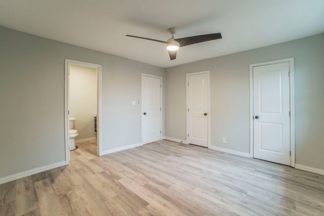 1704 Hillside Drive, River Oaks, TX 76114