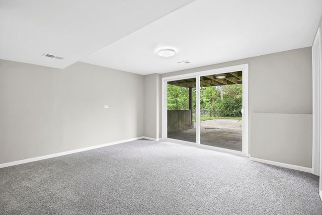 7450 Astor Avenue, Hanover Park, IL 60133