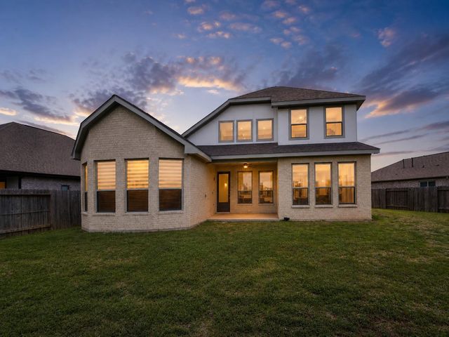 8826 Winters Edge Road, Richmond, TX 77407
