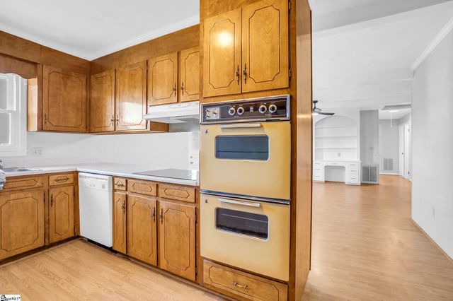 464 Bishop Drive, Mauldin, SC 29662