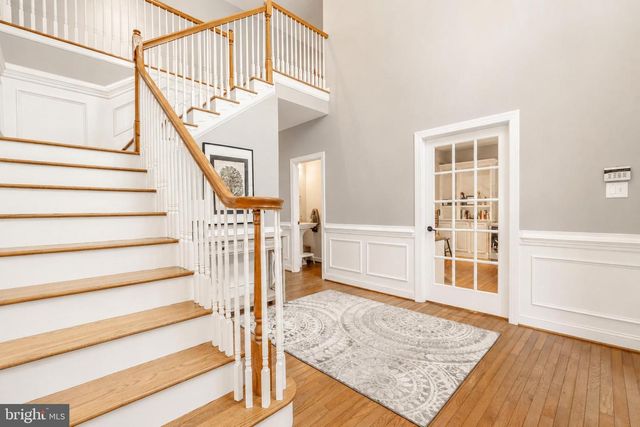 2 GREENBRIAR RD, Mullica Hill, NJ 08062