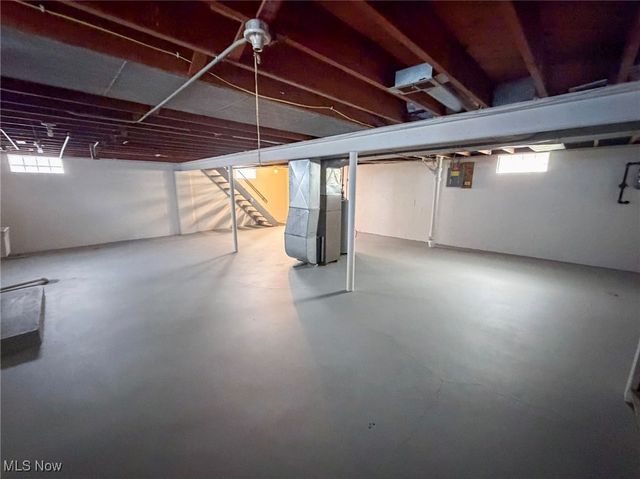 433 N Hartford Avenue, Youngstown, OH 44509