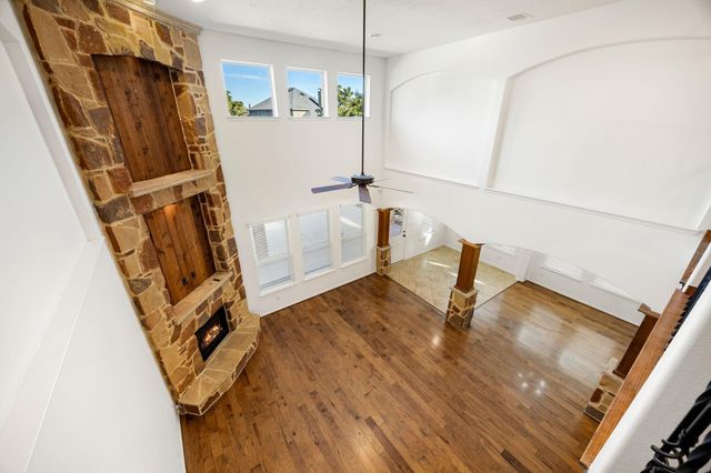 8169 Tranquil Lake Way, Conroe, TX 77385