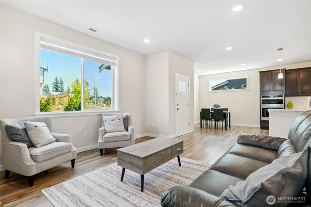 5132 NE 87th Avenue NE, Marysville, WA 98270