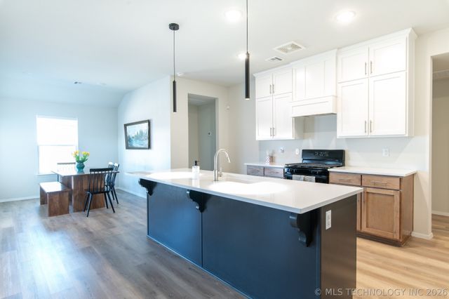 13411 S 95th East Avenue, Bixby, OK 74008