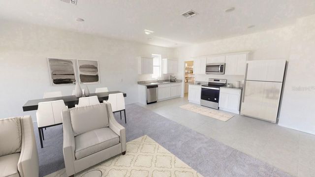 474 HENNEPIN LOOP, Lake Wales, FL 33898