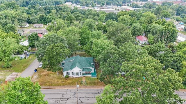 103 S Pershing Avenue, Salem, MO 65560