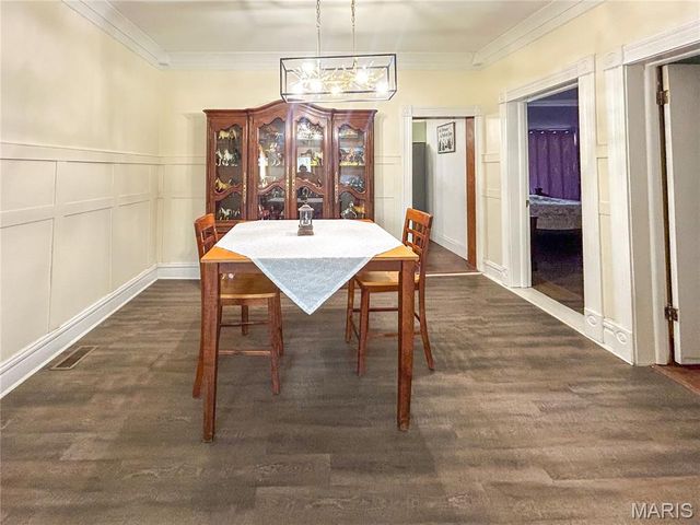 103 S Pershing Avenue, Salem, MO 65560