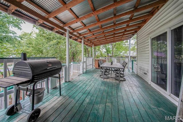 103 S Pershing Avenue, Salem, MO 65560