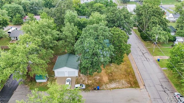 103 S Pershing Avenue, Salem, MO 65560