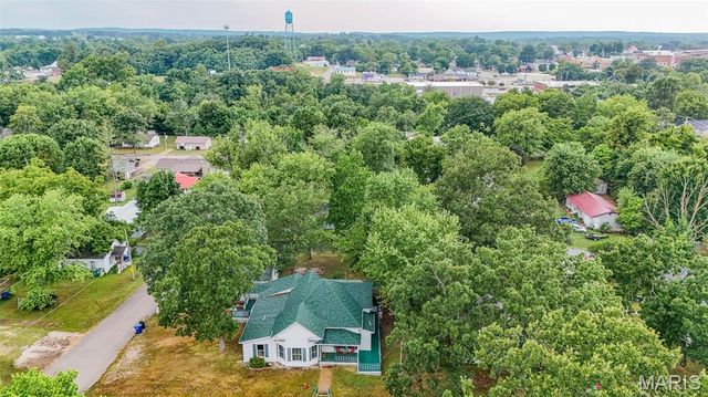 103 S Pershing Avenue, Salem, MO 65560