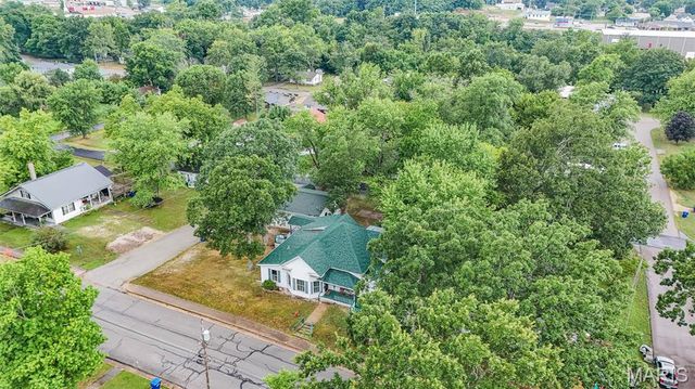 103 S Pershing Avenue, Salem, MO 65560