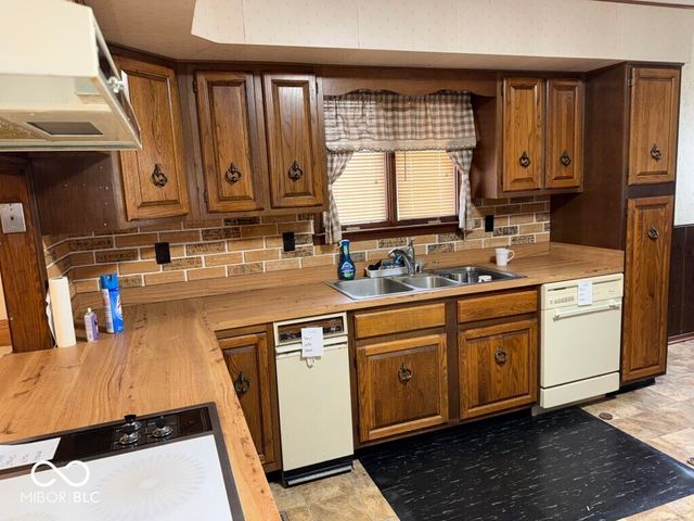 1605 Cedar Drive, New Castle, IN 47362