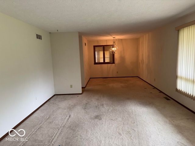 1605 Cedar Drive, New Castle, IN 47362