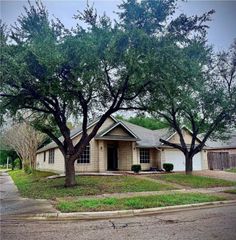 14928 Petronila Creek Ct, Corpus Christi, TX 78410