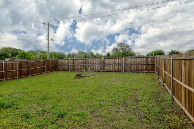 5705 Rockrose Lane, Princeton, TX 75407