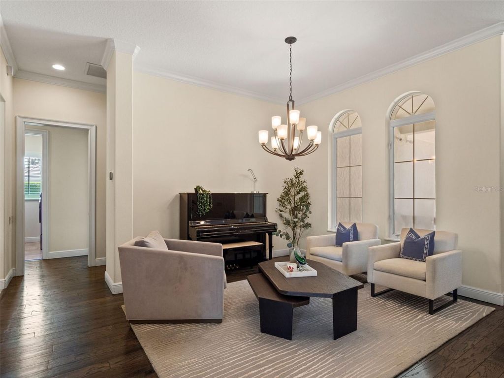 Image 13 of property listing at 9340 THURLOE PLACE, Orlando, FL 32827