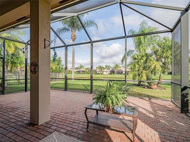 2082 Grey Falcon Circle SW, Vero Beach, FL 32962