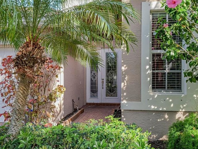 2082 Grey Falcon Circle SW, Vero Beach, FL 32962