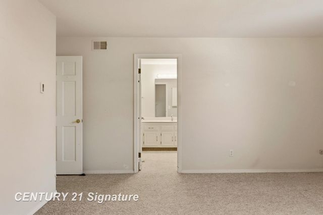 719 Kennely Road E-78, Saginaw, MI 48609