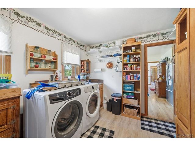2219 Meadow Green Cir, Franktown, CO 80116