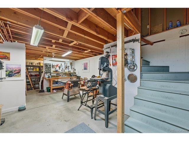 2219 Meadow Green Cir, Franktown, CO 80116