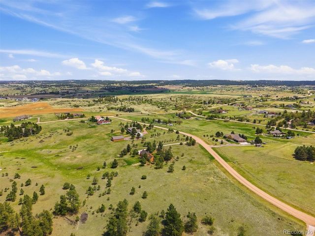 2219 Meadow Green Cir, Franktown, CO 80116