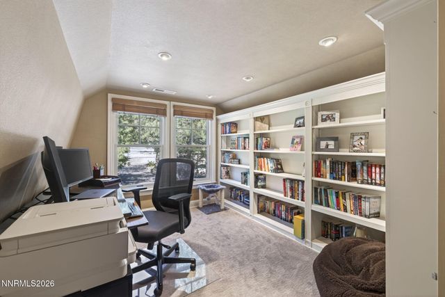 242 Kinsey Way, Genoa, NV 89411