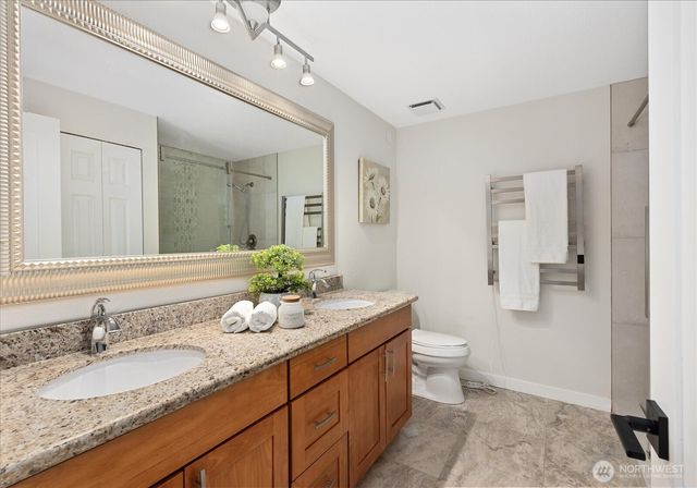 6018 152nd Avenue NE, Redmond, WA 98052