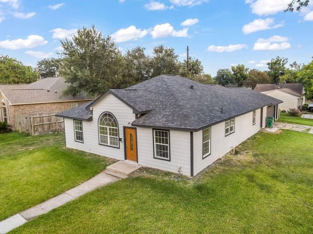2302 Norman Street, Pasadena, TX 77506