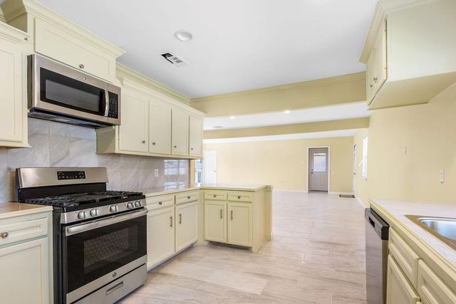 2302 Norman Street, Pasadena, TX 77506