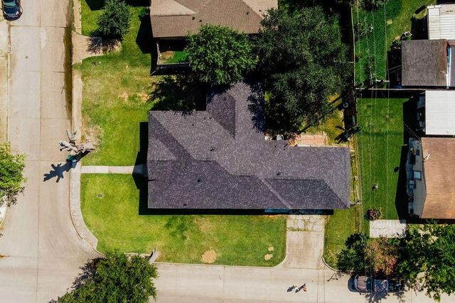 2302 Norman Street, Pasadena, TX 77506