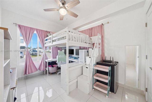 25948 SW 139th Court, Homestead, FL 33032