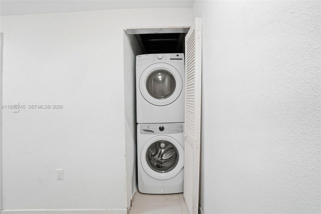 25948 SW 139th Court, Homestead, FL 33032