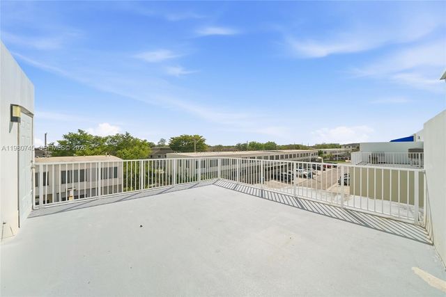 25948 SW 139th Court, Homestead, FL 33032