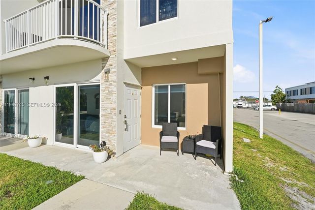 25948 SW 139th Court, Homestead, FL 33032