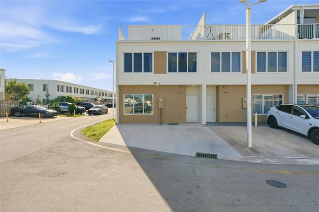 25948 SW 139th Court, Homestead, FL 33032