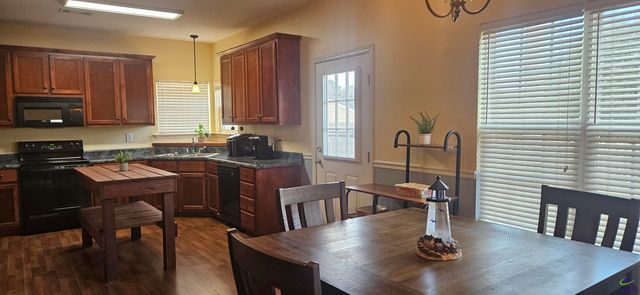 313 Longhorn Trail, Perry, GA 31069