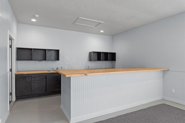 1102 Beech ST, Taylor, TX 76574