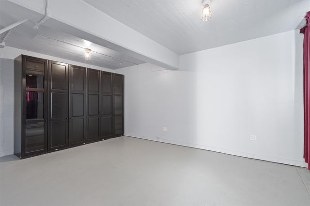 1102 Beech ST, Taylor, TX 76574