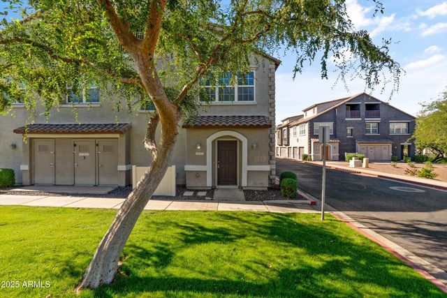 2277 E Huntington Drive, Phoenix, AZ 85040