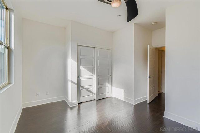 2624 Aperture Cir, San Diego, CA 92108