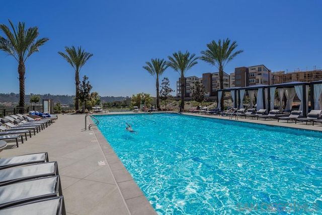 2624 Aperture Cir, San Diego, CA 92108