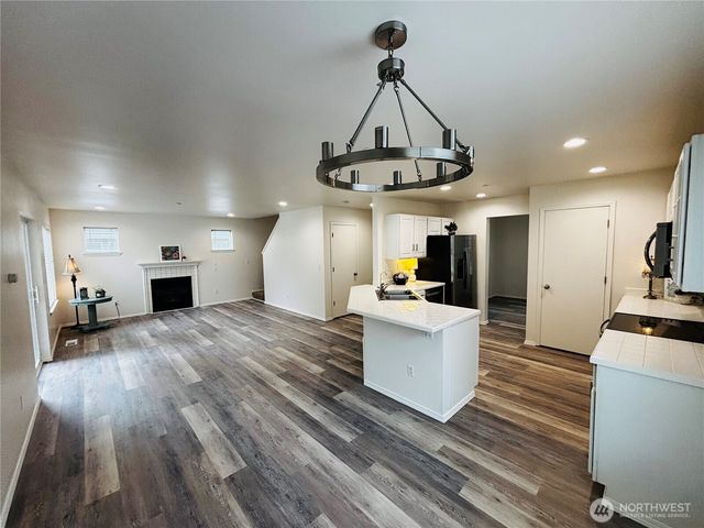 2168 McDonald Avenue, Dupont, WA 98327
